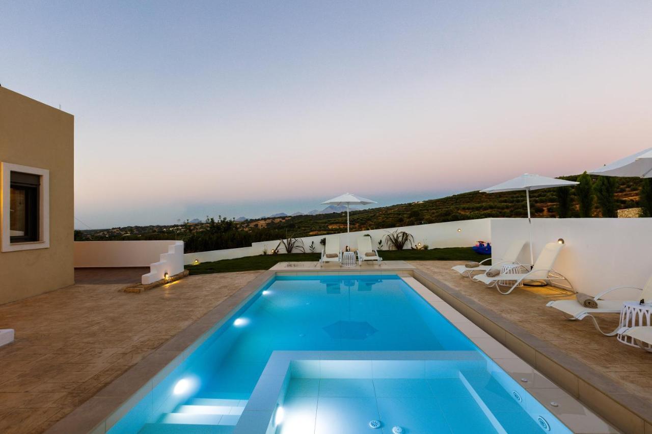 Aerin Villa, A Sublime Sanctuary, By Thinkvilla Roupai Exterior foto